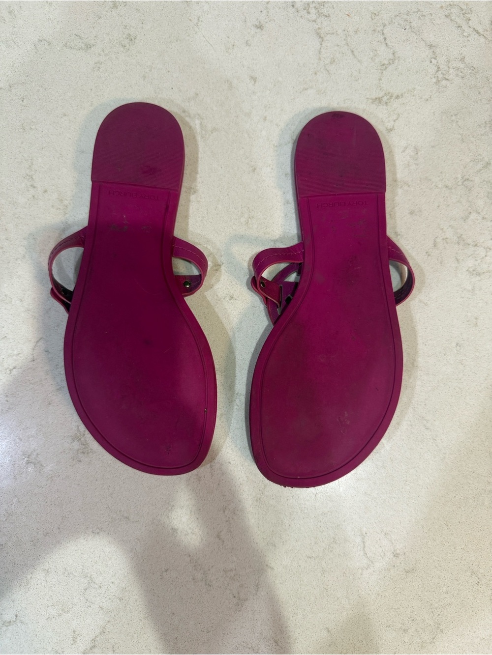 Tory Burch Magenta Leather Miller Logo Thong Sandals - Picture 3 of 3